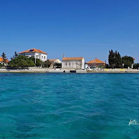 Apartman Val Πανσιόν
