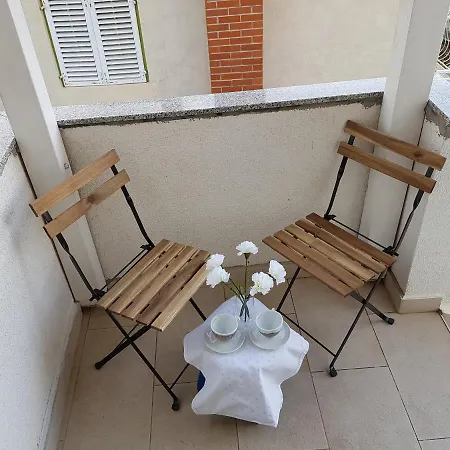 Apartman Val Πανσιόν Poljana (Ugljan)